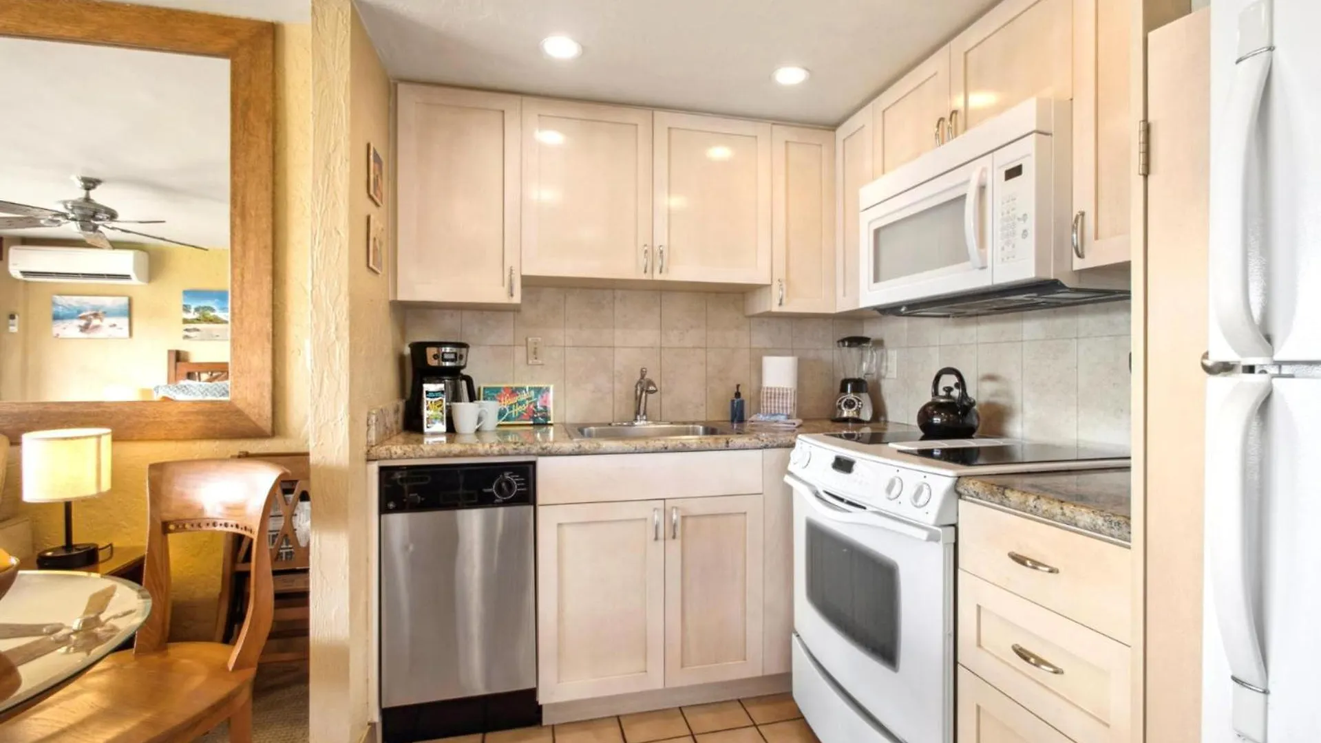 Kbm Resorts Free Car Papakea Pke-304 Renovated Studio With Ocean Views Kaanapali Apartment